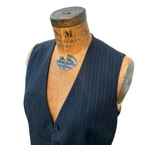 Black Pinstripe Women's Vest Tailored Office Carrier Preppy Dark Academia Size 8